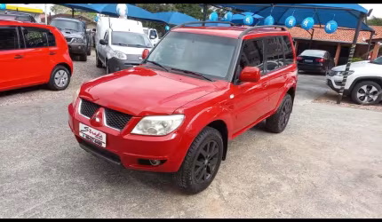 Mitsubishi pajero tr4 2.0 4x4 16v 140cv flex 4p automático