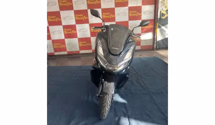 Honda pcx 160 dlx abs 2025