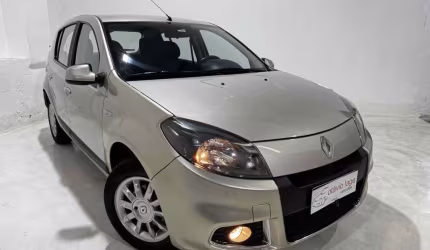 Renault sandero 2014 1.6 privilége 16v flex 4p automático