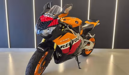 Honda cbr 1000rr repsol 2011
