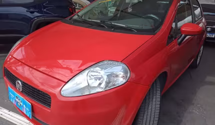 Veiculo impecavel com 4 pneus novos