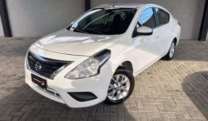 Nissan versa 16 sv 2018