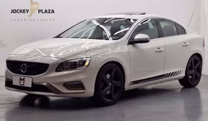 Volvo s60 t6 r-design 3.0 awd gasolina automático - 2015 - branco