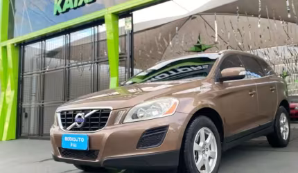 Volvo xc60 2.0 at