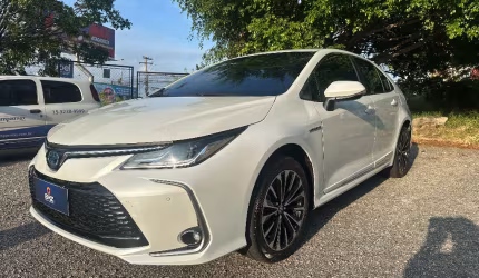 Toyota corolla 2024 altis hybrid premium 1.8 flex i 16 mil km