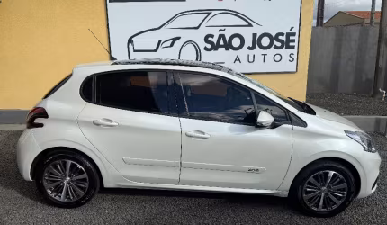 Peugeot 208 griffe 1.6 at6 