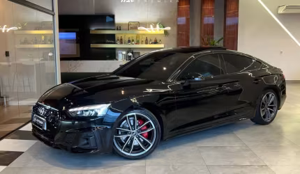 Audi a5 sportback s-line 2.0 tfsi s-tronic  - preta - 2022/2023