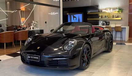 Porsche 911 carrera cabriolet 3.0 (991/992)  - preta - 2024/2024