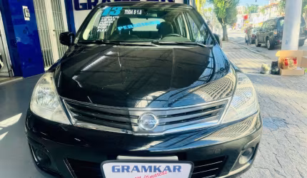 Nissan tiida 1.8s flex 2013
