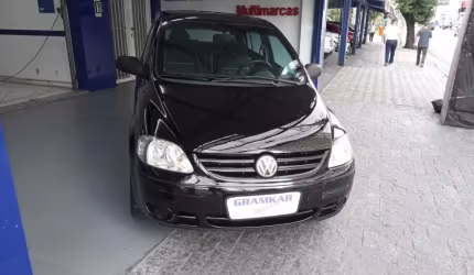 Volkswagen fox plus  1.6 flex blindado