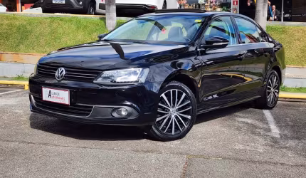 Volkswagen jetta 2013 2.0 tsi highline 211cv gasolina 4p tiptronic
