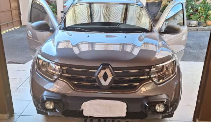 Duster 1.3 iconic turbo 2023 / 17.930km / cor cinza / estado de zero km