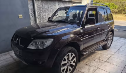 Mitsubishi pajero tr4 2013 2.0 4x4 16v 140cv flex 4p automático