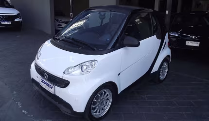 Smart fortwo mhd coupé 1.0 automático 2014/2014