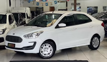 sedan compacto, com ótimo espaço interno e excelente economia para o dia a dia!