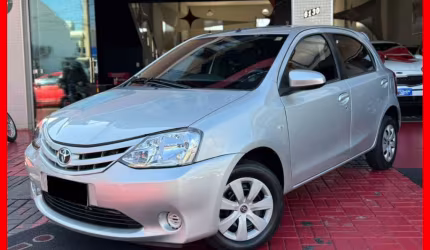 Etios xs 1.5 flex manual completo 2016 c/ manual e chave copia financia 100%