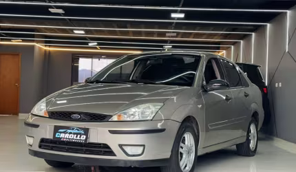 Ford focus sedan gasolina automático