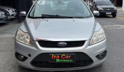 Ford focus 2.0titanium sedan 16v 4p