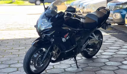 Suzuki gsx 1250 fa 2016