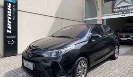 Toyota yaris 1.5 16v sedan xs  2.500km