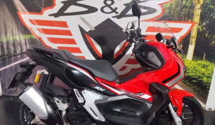 Honda adv 150 2022