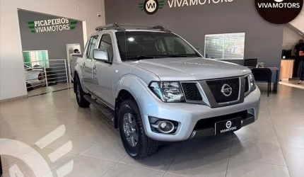 Nissan frontier svatk 4x4 2014