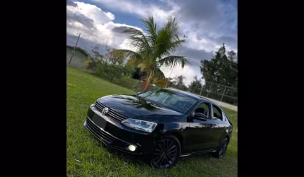 Volkswagen jetta 2.0 comfortline 4p