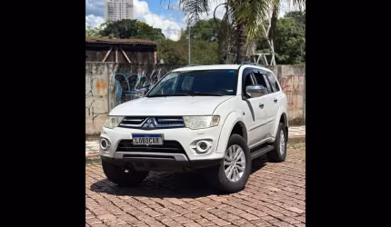 Mitsubishi pajero dakar 3.2 hpe 4x4 turbo intercooler 4p