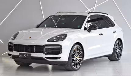 Porsche cayenne turbo 4.0 v8 550cv