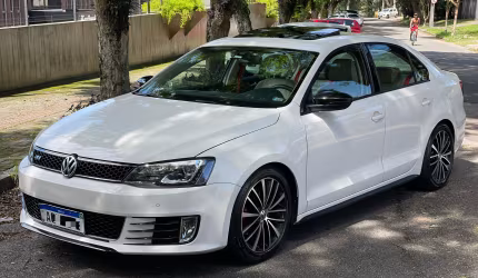 Jetta highline 2.0 tsi 211cv pacote premium 