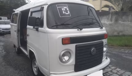 Kombi 2010 flex/gnv 1.4 lotação 12 passageiros