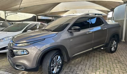 Fiat toro  2.4 volcano flex.