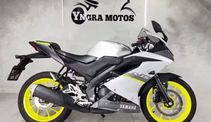 Yamaha yzf r-15 155 abs