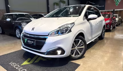 Peugeot 208 grifre eat6 2018
