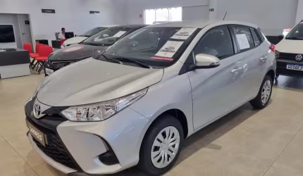 Toyota yaris yaris 1.5 xl plus connect cvt