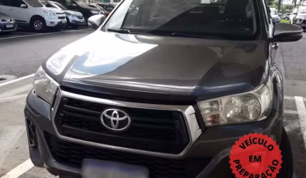 Toyota hilux 2.7 srv 4x2 cd 16v 4p