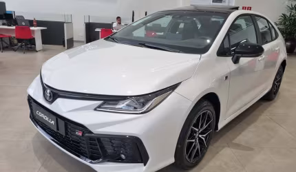 Toyota corolla 2.0 gr-sport 16v 4p