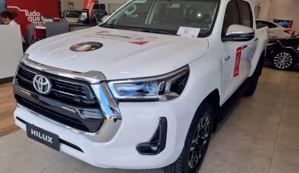 Toyota hilux 2.8 srv 4x4 cd turbo intercooler 16v