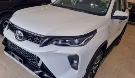 Toyota hilux sw4 2.8 srx platinum turbo 4x4 4p