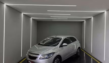 Chevrolet onix 2014 1.4 mpfi ltz 8v flex 4p automático