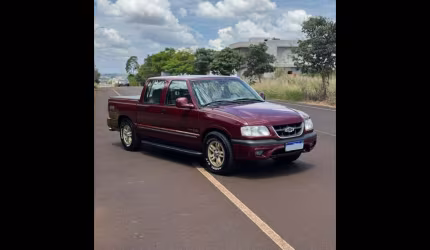 Chevrolet deluxe s10 de luxe 4.3 d 4x4 - vermelha - 1998/1999