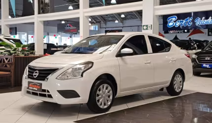 Nissan versa 10 - branca - 2020/2020