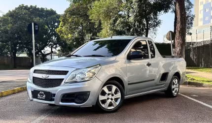Chevrolet montana ls 2012
