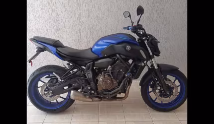 Yamaha mt-07 abs 2023