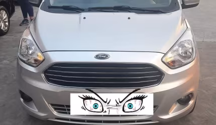 Otimo carro, bonito, manutenção em dia e dirigibilidade ótima 