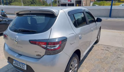 Sandero gtline 1.0