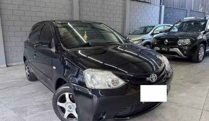 Etios x 2014