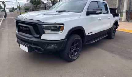 1500 5.7 v8 rebel cabine dupla 4x4 automático r$ 345.900,00 ano: 2021 / 2021km: 46000combustível: ga
