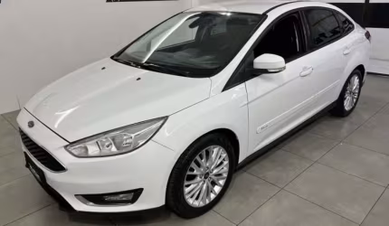 Ford focus 2.0 se fastback 16v flex 4p powershift