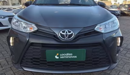 Toyota yaris 2023 1.5 16v flex sedan xl live multidrive
